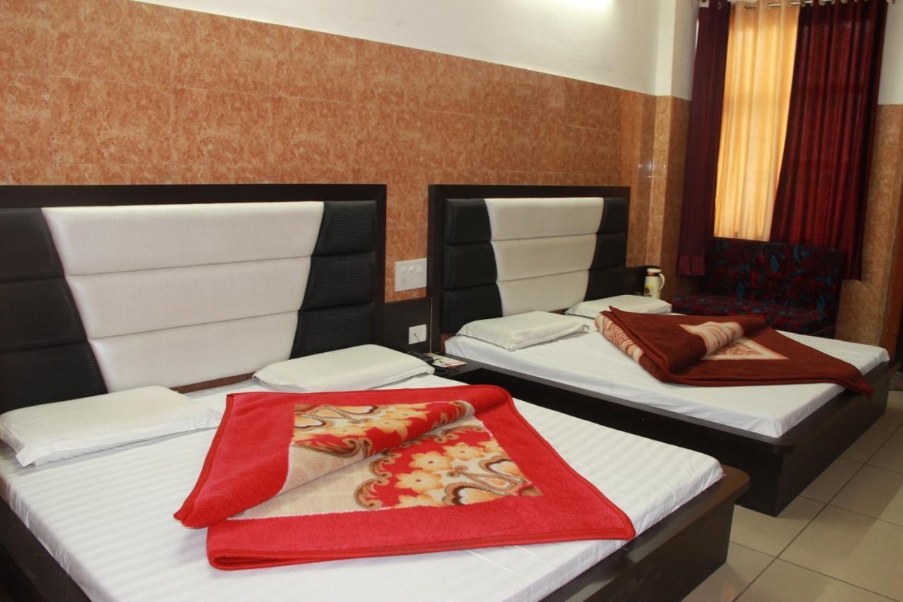 Aashirwad Hotel Katra (Jammu and Kashmir) Exterior foto
