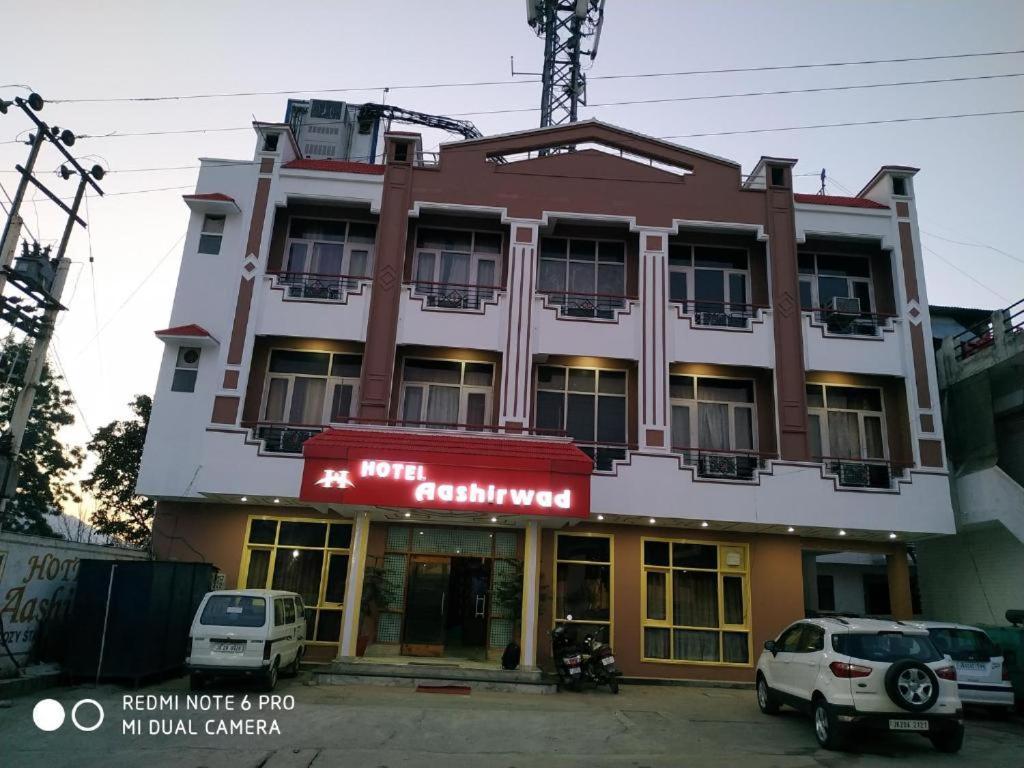 Aashirwad Hotel Katra (Jammu and Kashmir) Exterior foto